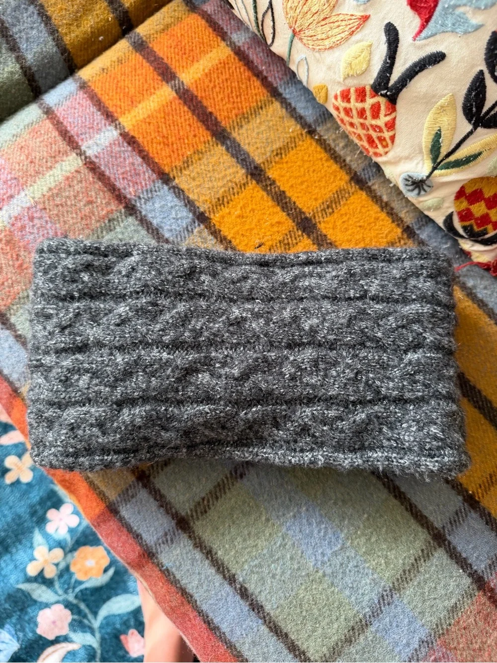 Gray Knit Bow Headband
